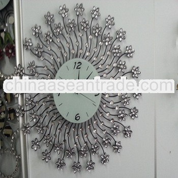 2013 metal wall clock