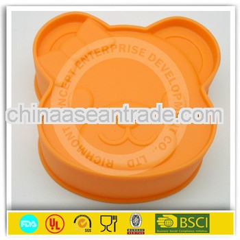 Bear shape silicone cake baking mould
