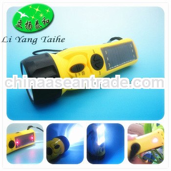Solar Dynamo flashliht with smartphone Charger Radio