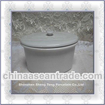 bakeware with lid