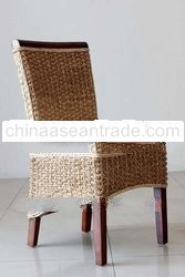 Idola Chair