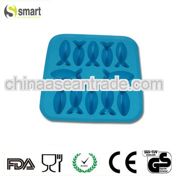 silicone ice cube tray