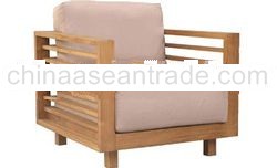 Basic Arm Chair